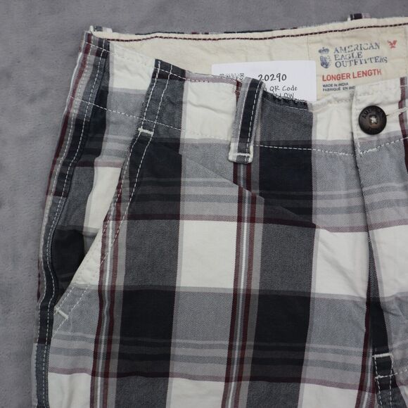 American Eagle Shorts Mens 30 Black Check Plaid Longer Length Uniform Preppy - Picture 12 of 15